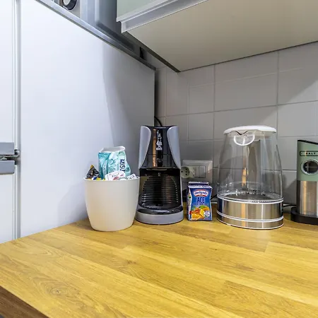 Apartman Ottonelli Street Stay- Wifi Fibra Free Tra Storchi & Centro Storico Modena