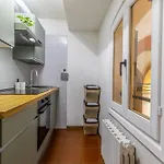 Ottonelli Street Stay- Wifi Fibra Free Tra Storchi & Centro Storico * 摩德纳