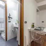 Ottonelli Street Stay- Wifi Fibra Free Tra Storchi & Centro Storico *