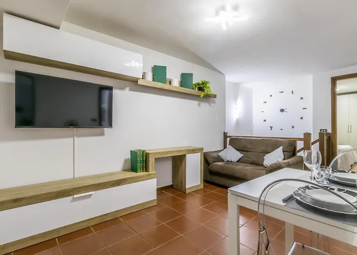 Ottonelli Street Stay- Wifi Fibra Free Tra Storchi & Centro Storico Apartament Modena